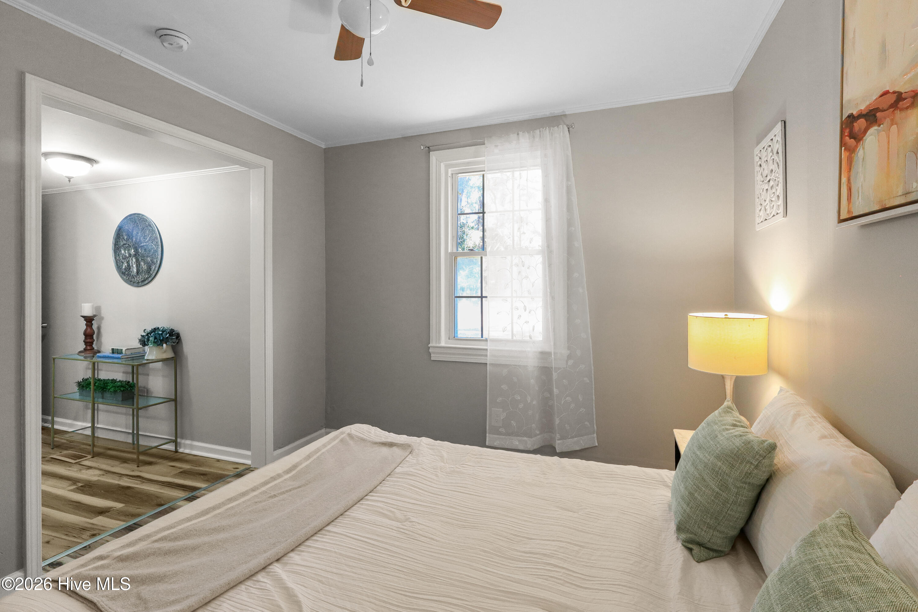 100556489 | Photo 22