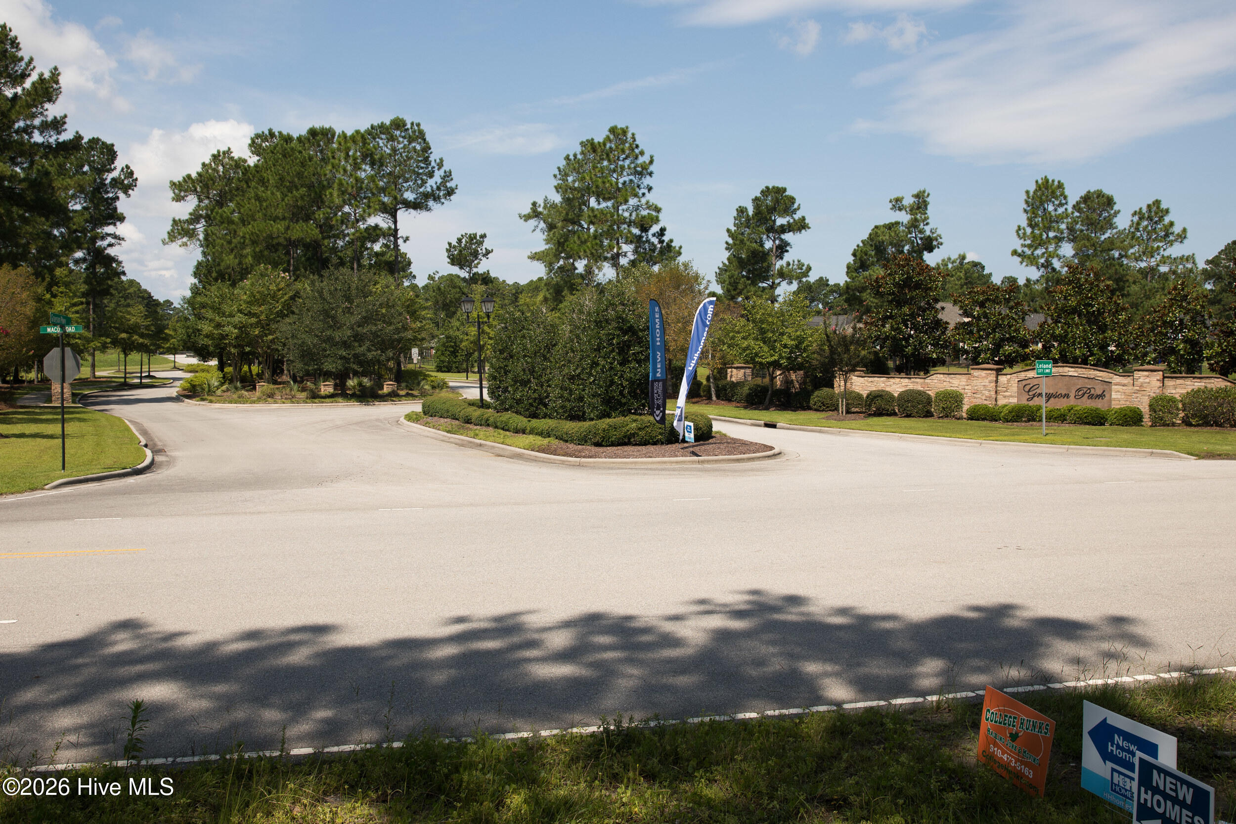 100566702 | Photo 55