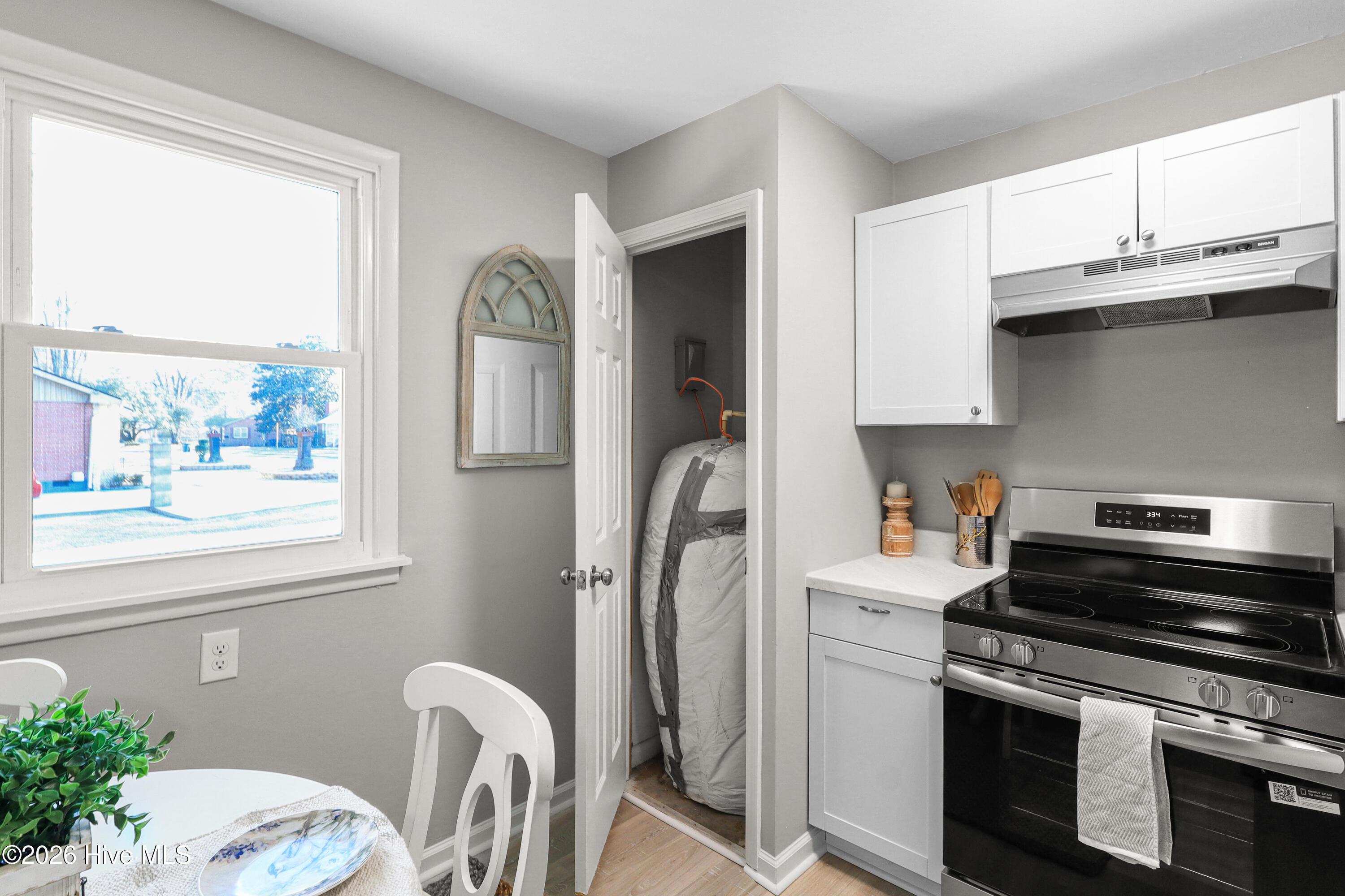 100553720 | Photo 34