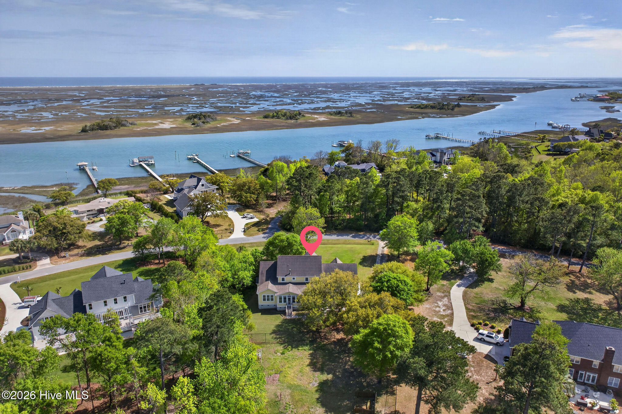 100566414 | Photo 10