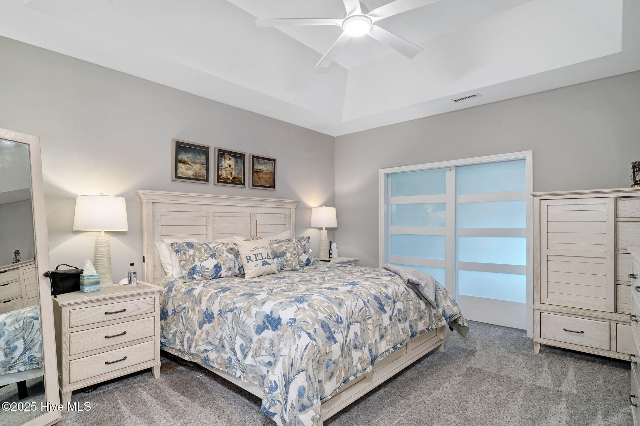 100510783 | Photo 33