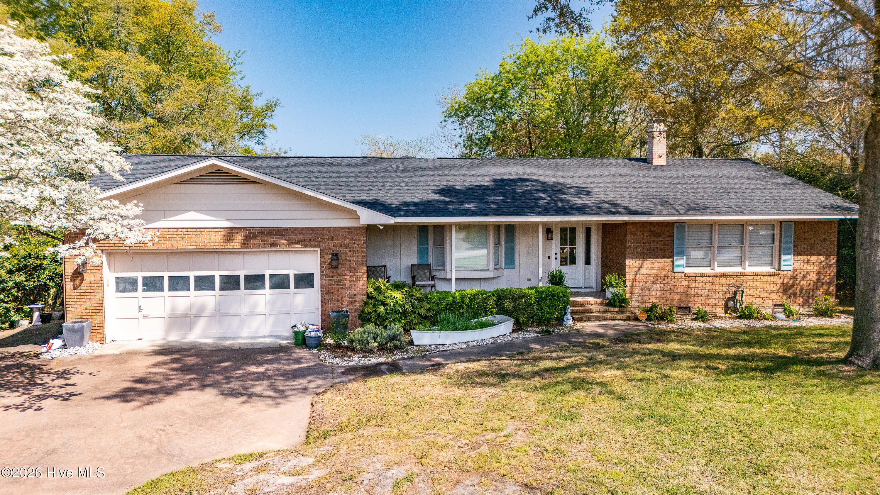 215 Harbor Drive,Morehead City