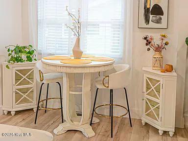 100541445 | Photo 12