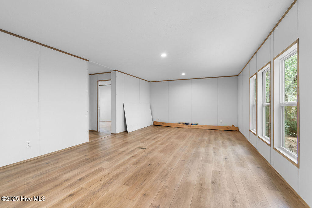 100531173 | Photo 15