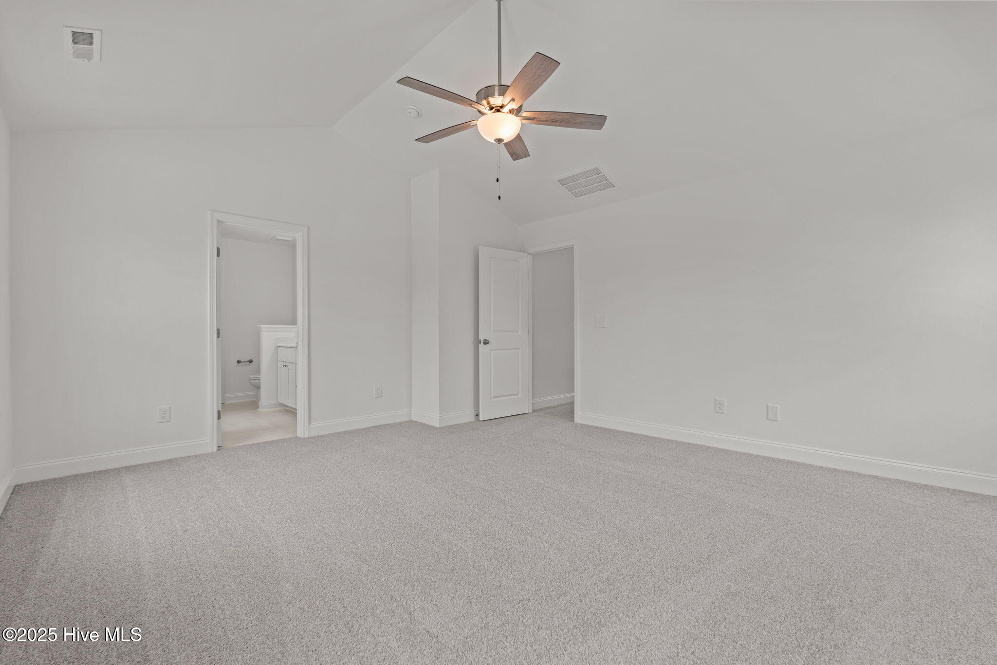 200 Dove Road