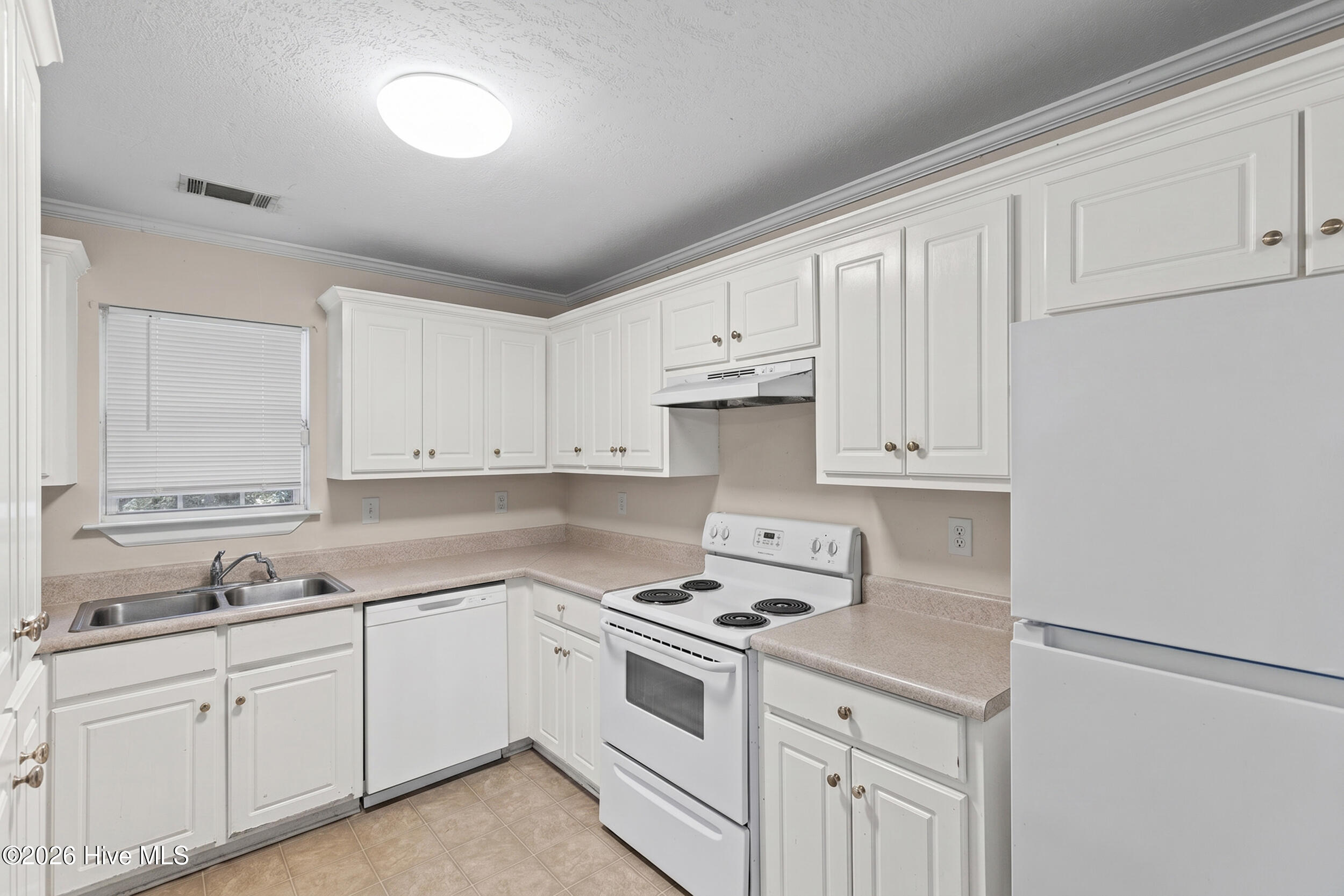 2026-05-18_3520_tullocks_hill_dr-srm-06