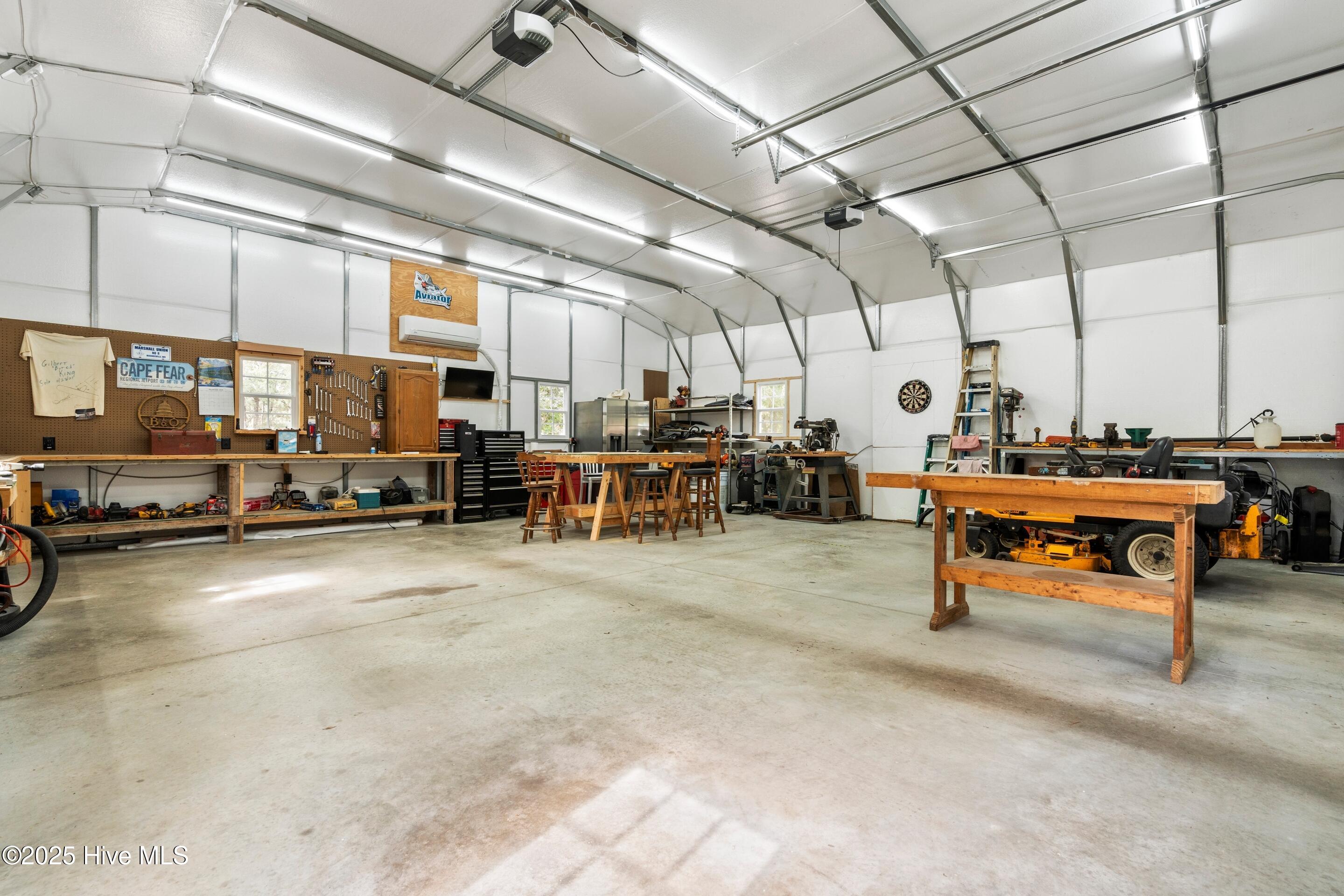 100539788 | Photo 39