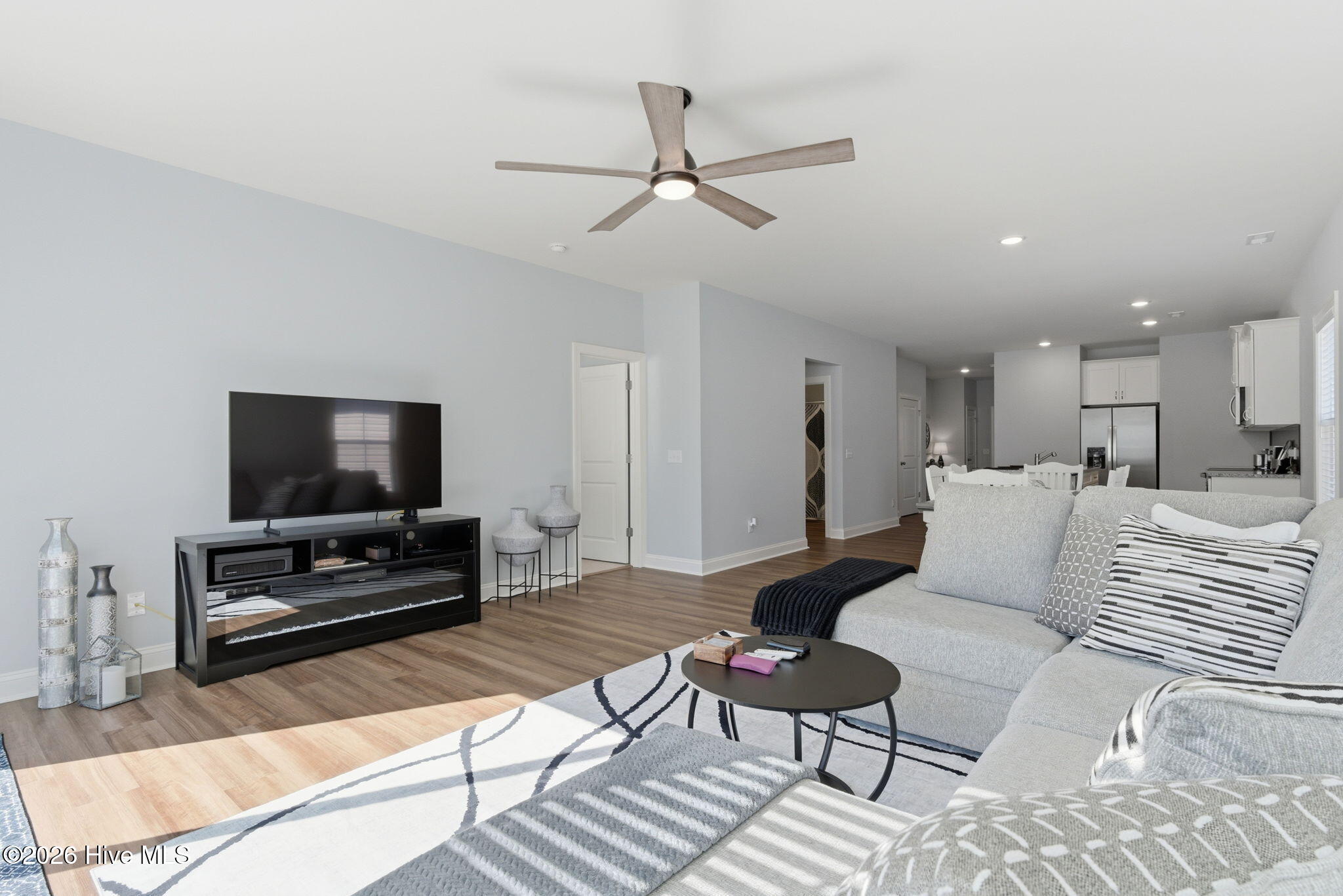 100554618 | Photo 31