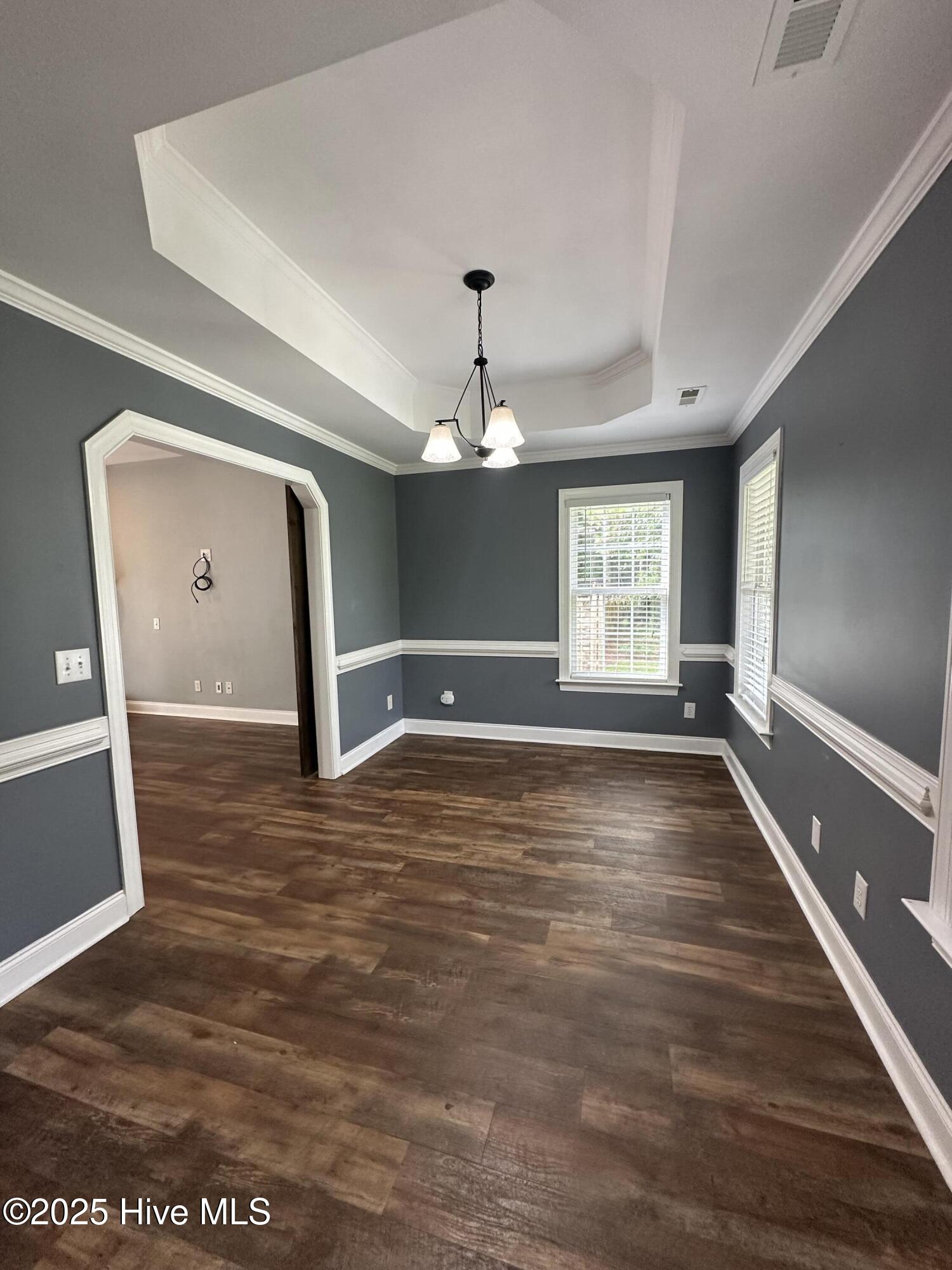 100524744 | Photo 11