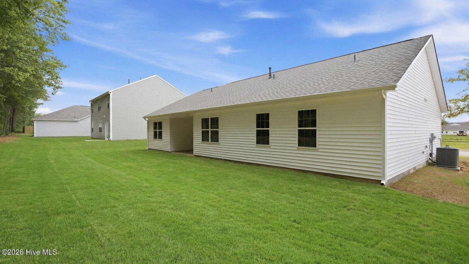 242 Lake Tyler 