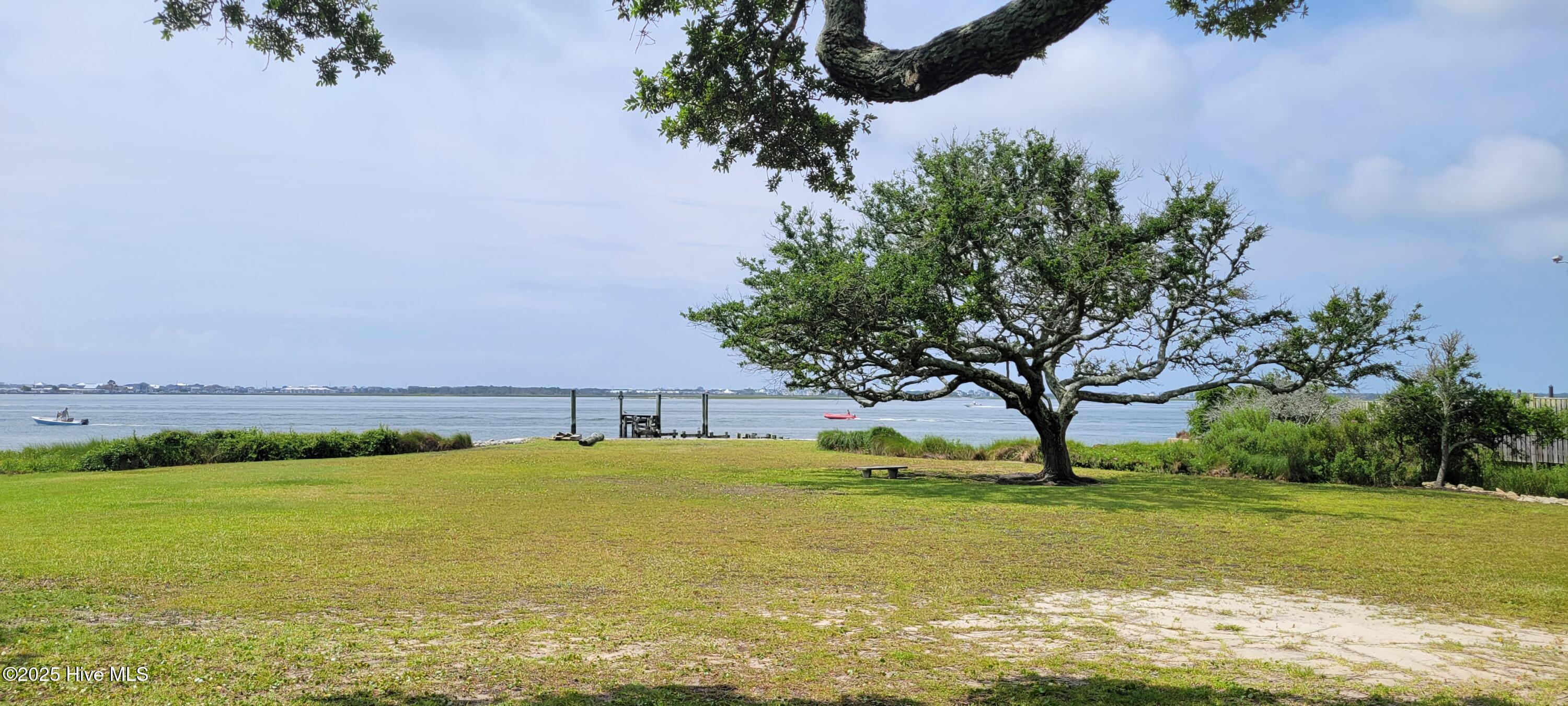 202 S 34th Street,Morehead City