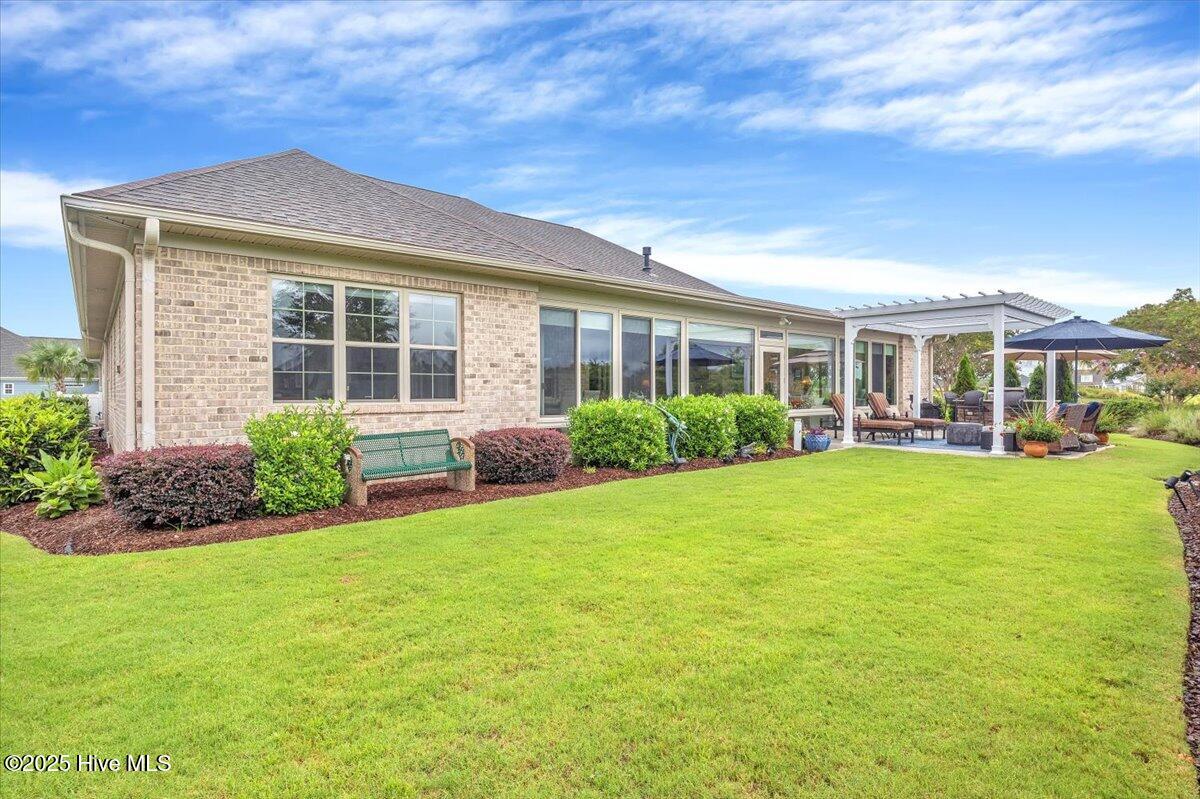 100527091 | Photo 54