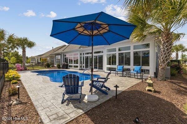 100566172 | Photo 43