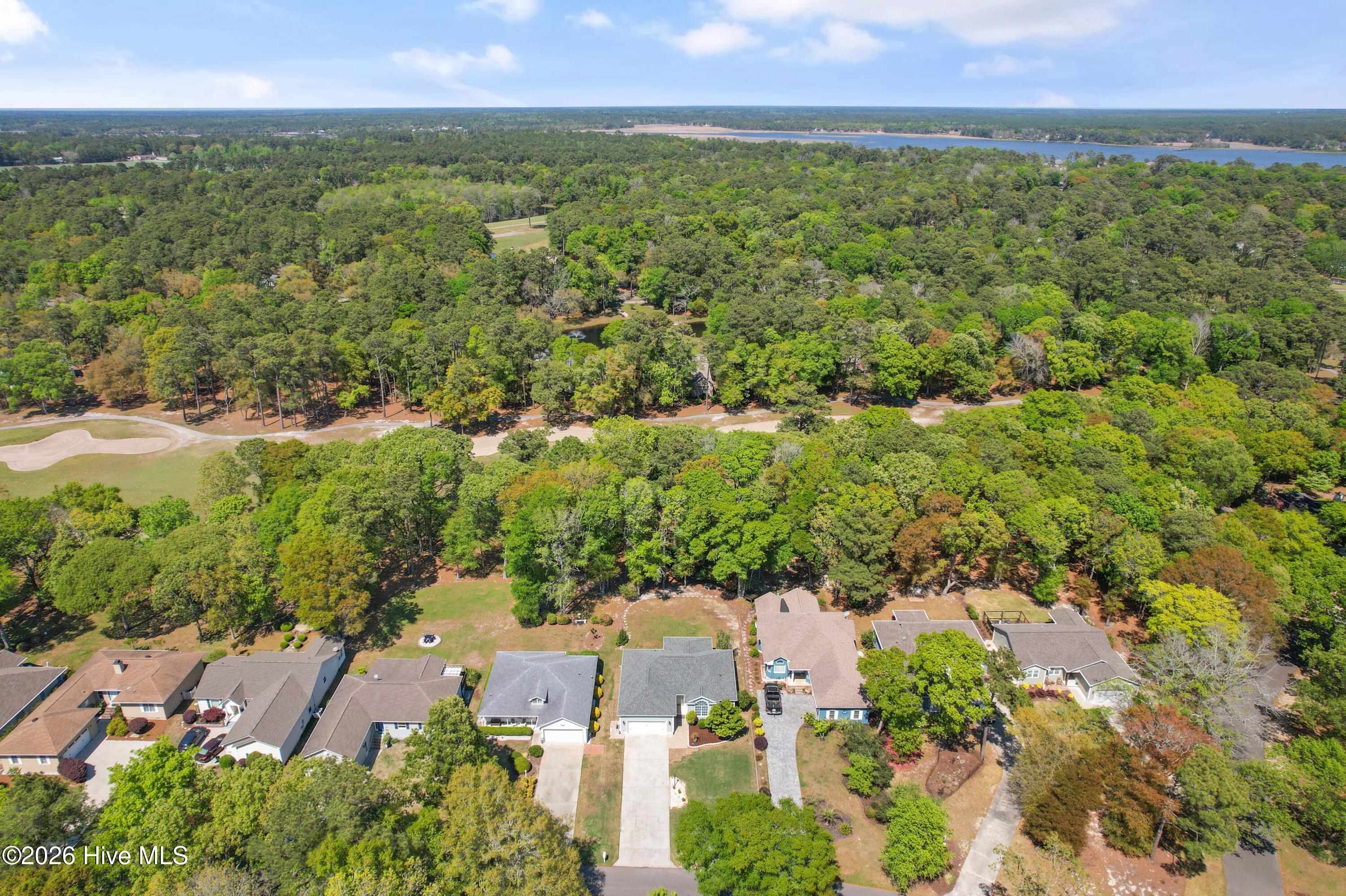 100567872 | Photo 36