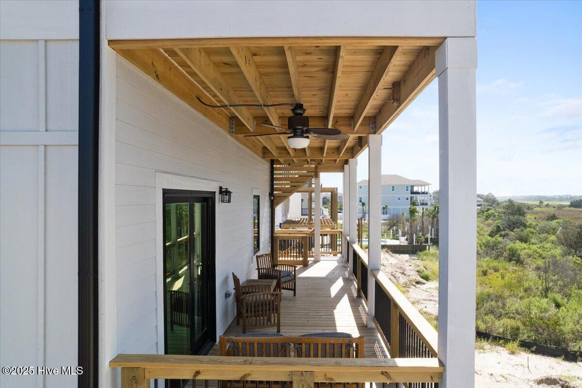 100531414 | Photo 33