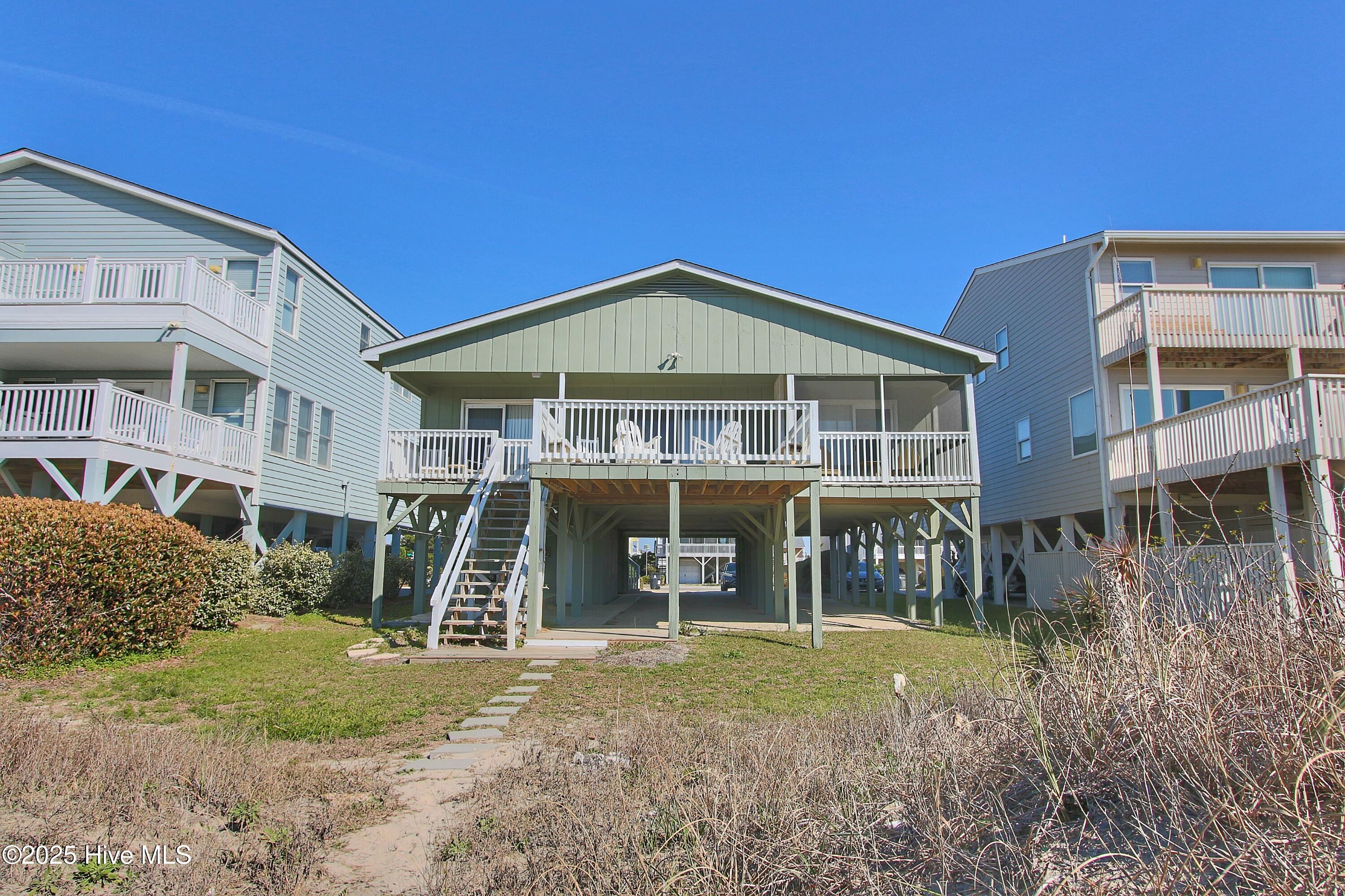 1212 Main Street E, Sunset Beach