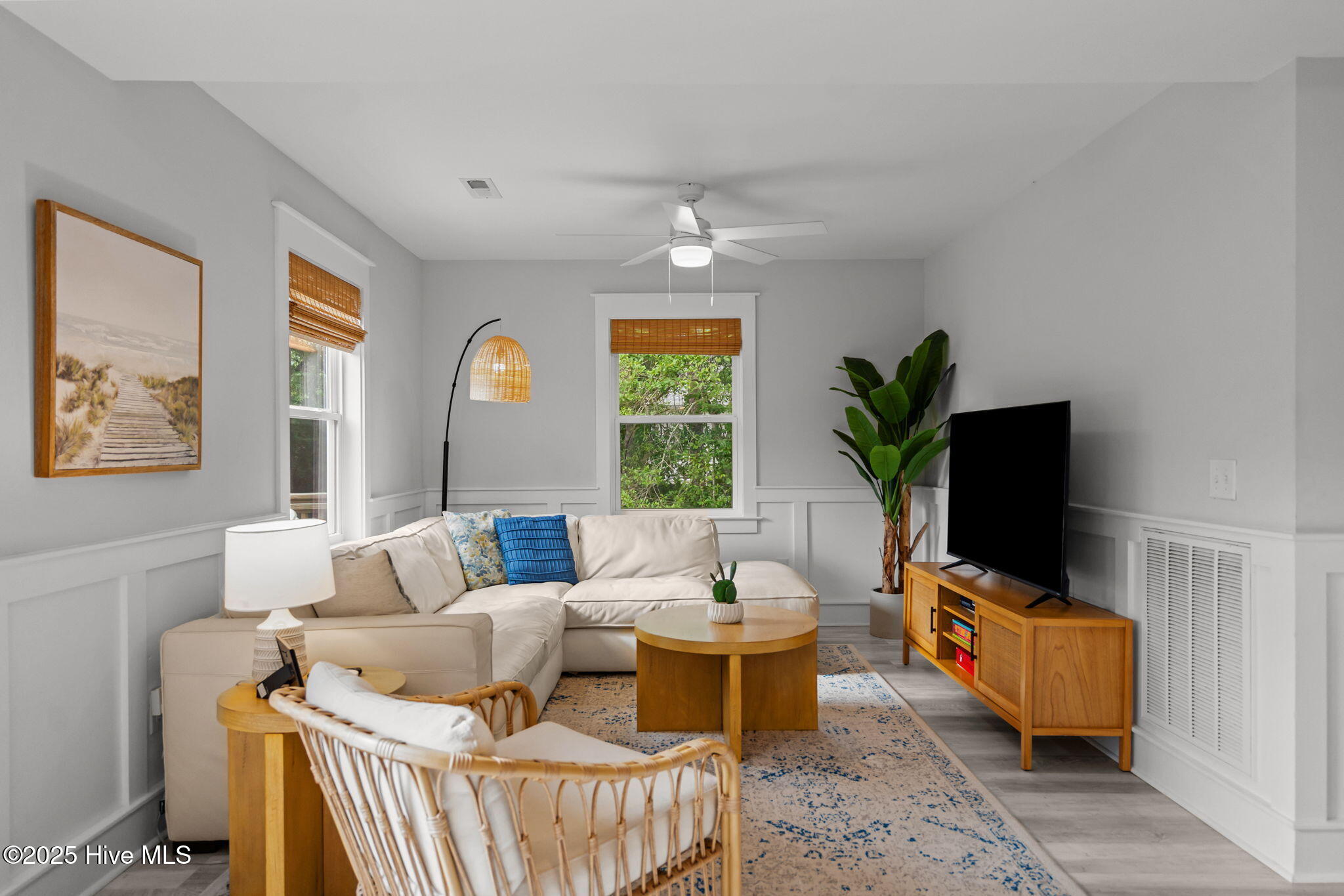 100523824 | Photo 15