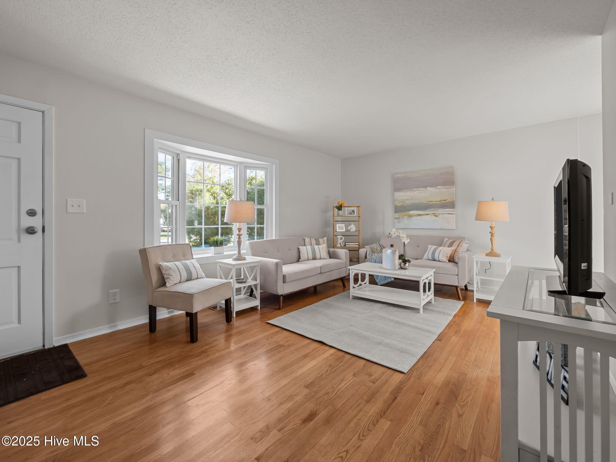 2859 Easy Street,Newport