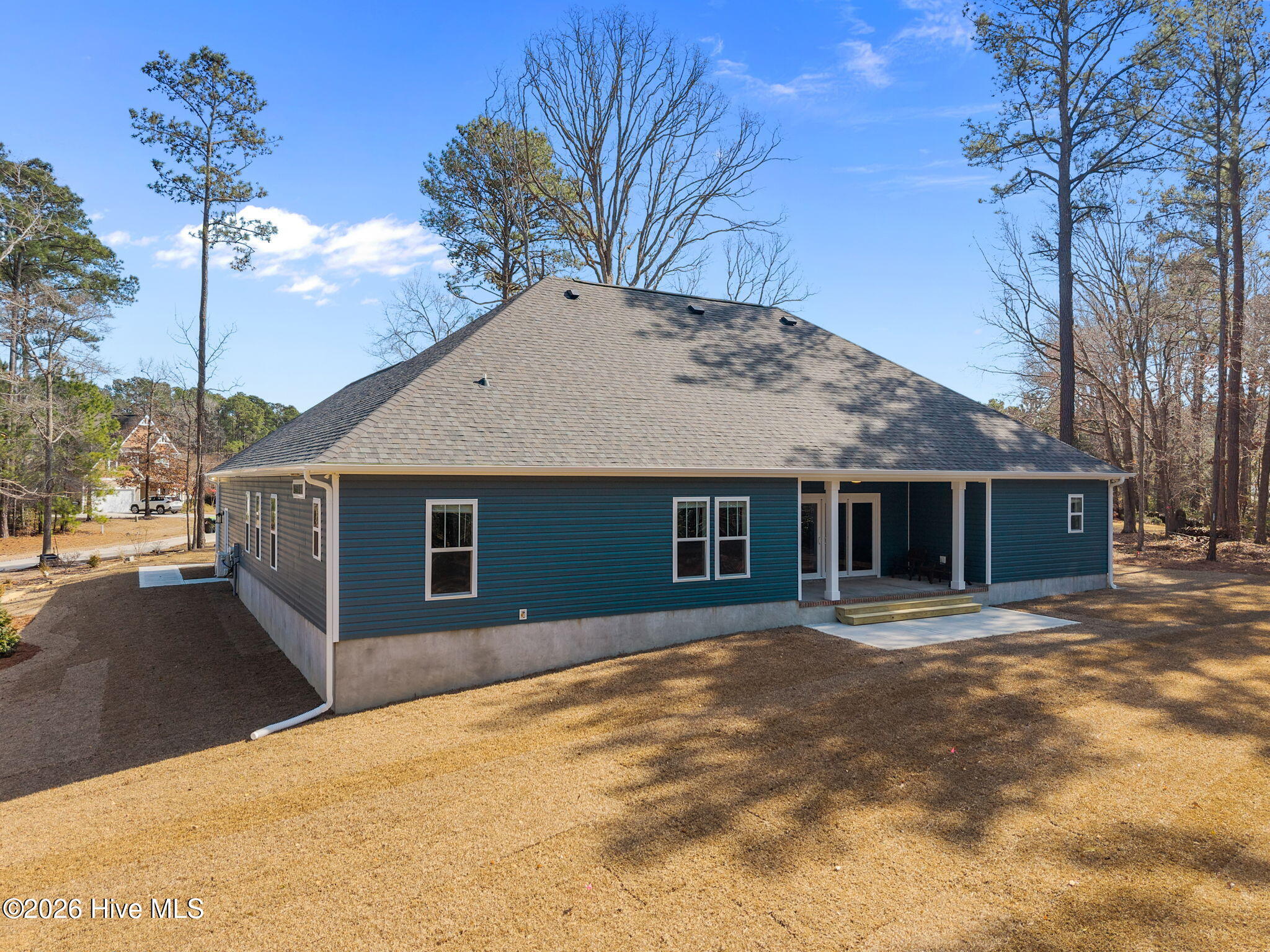 100569181 | Photo 34