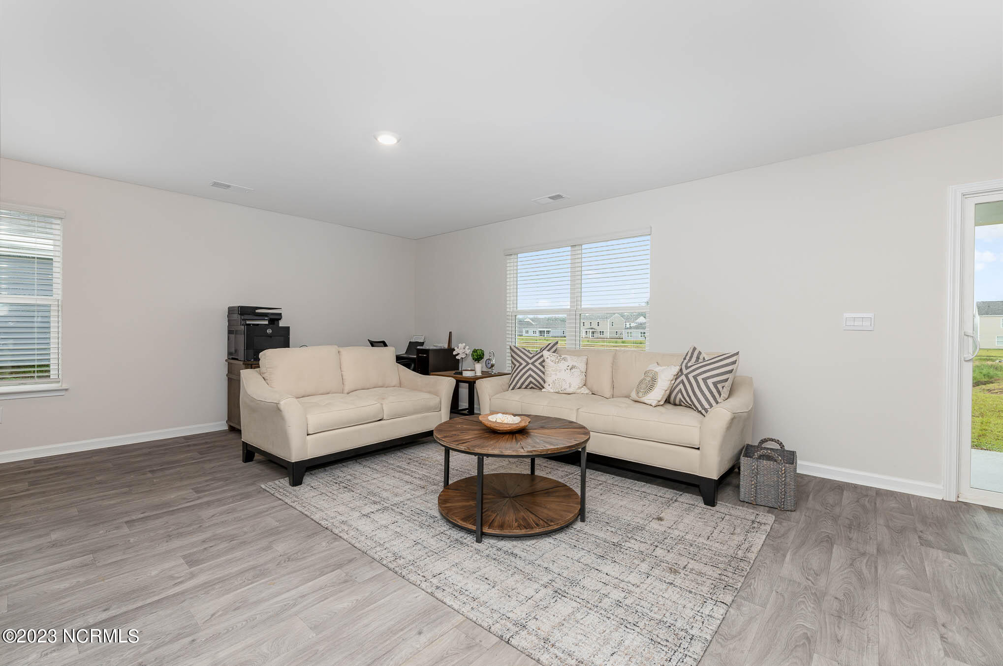 100550698 | Photo 17