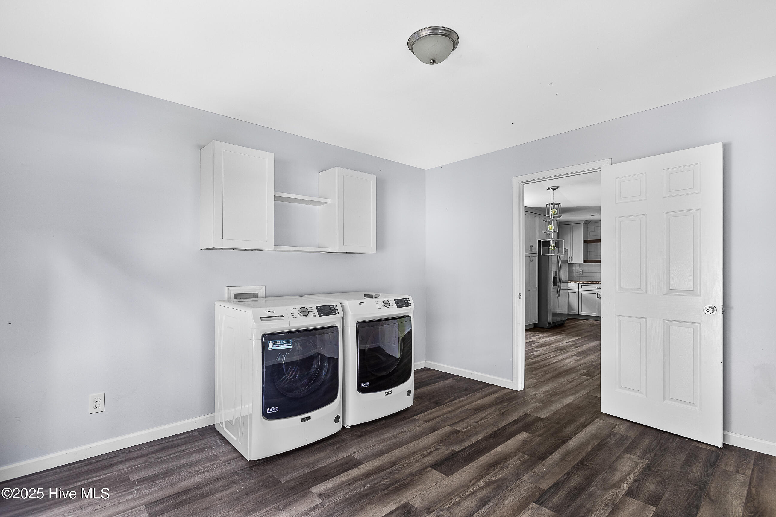 100524950 | Photo 13