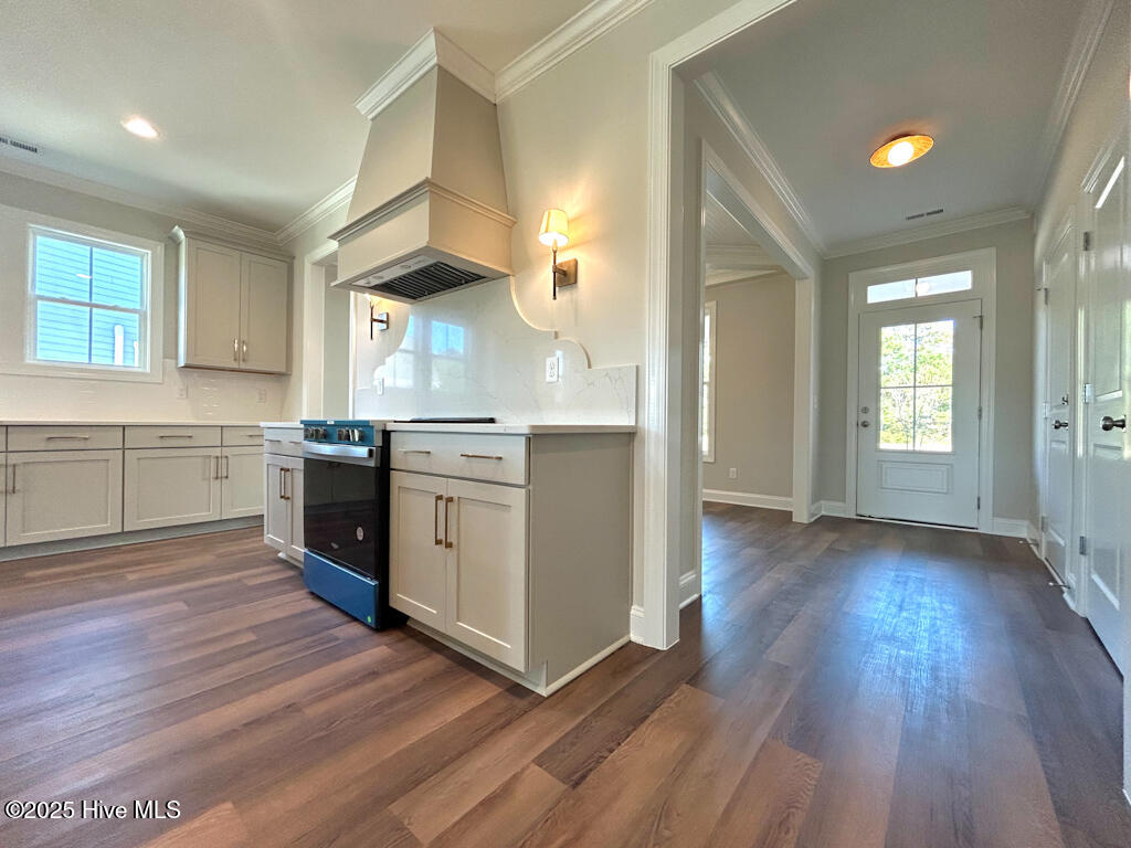 100510187 | Photo 26