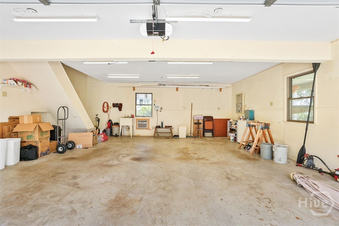 221 Lakeshore Drive