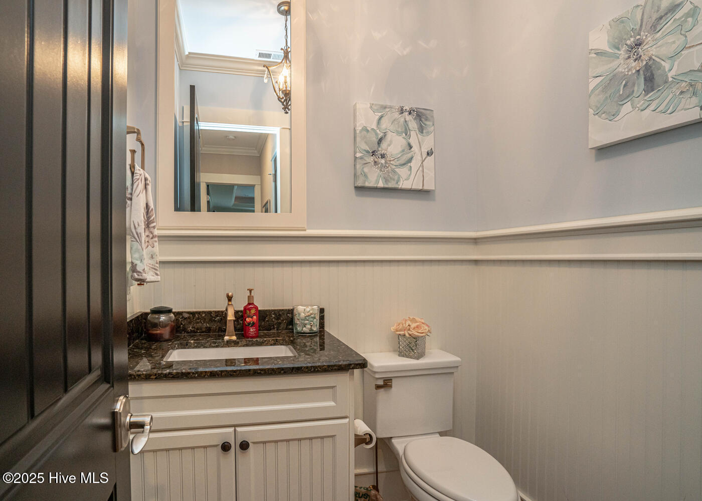 100566478 | Photo 29