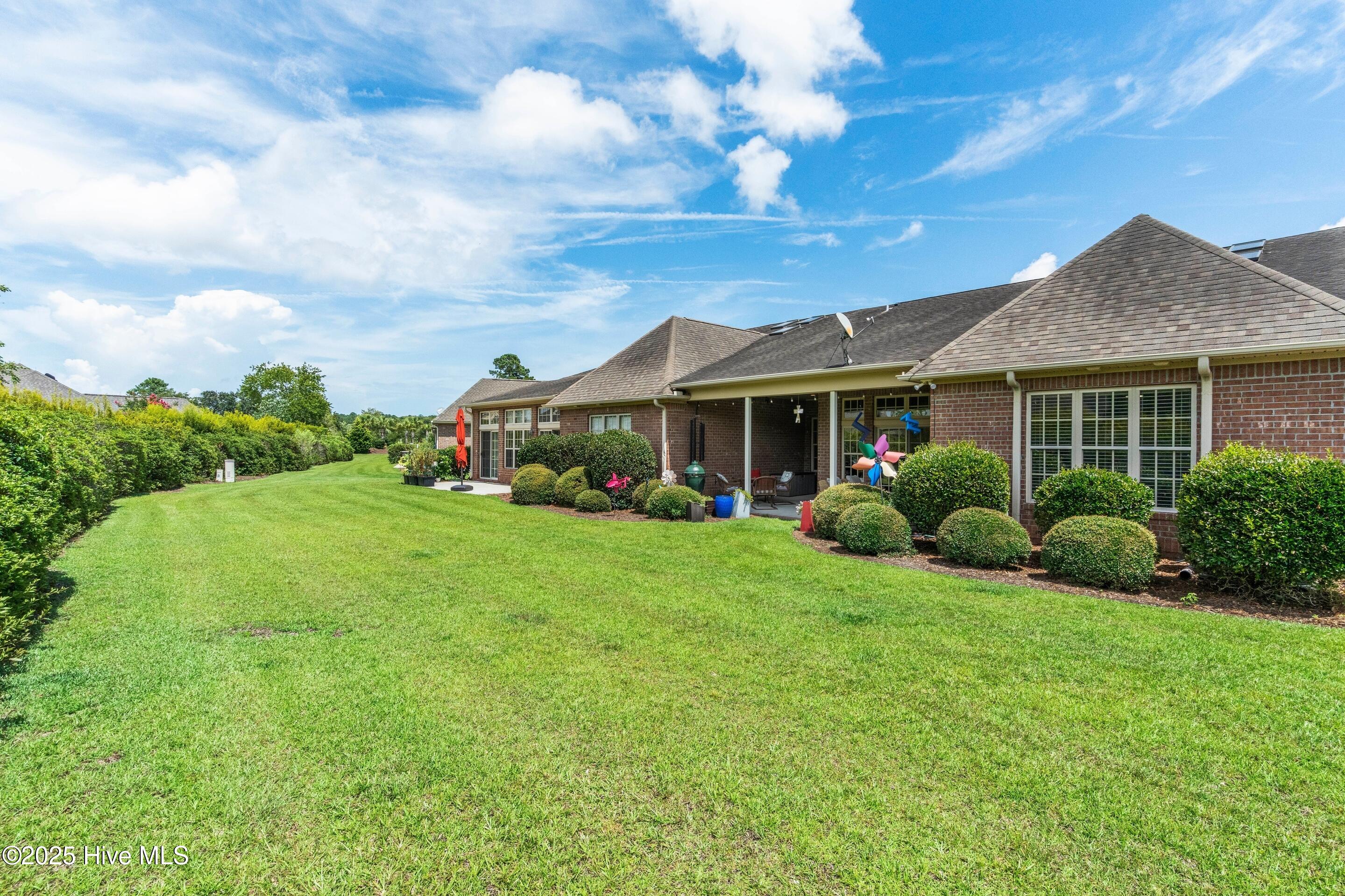 100541104 | Photo 11