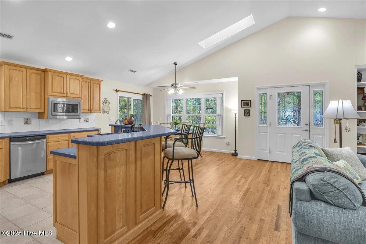 100536639 | Photo 26