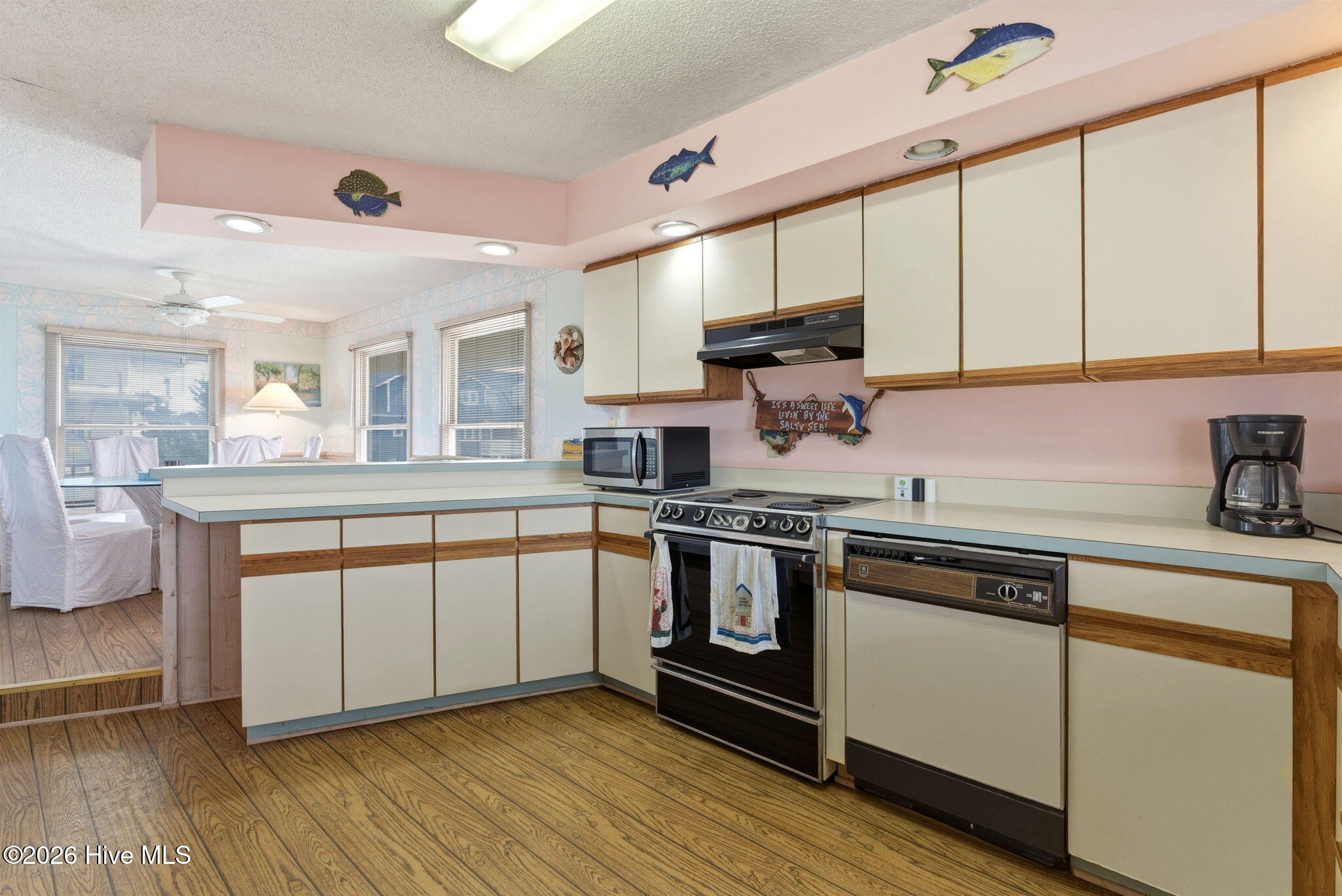 100555557 | Photo 17