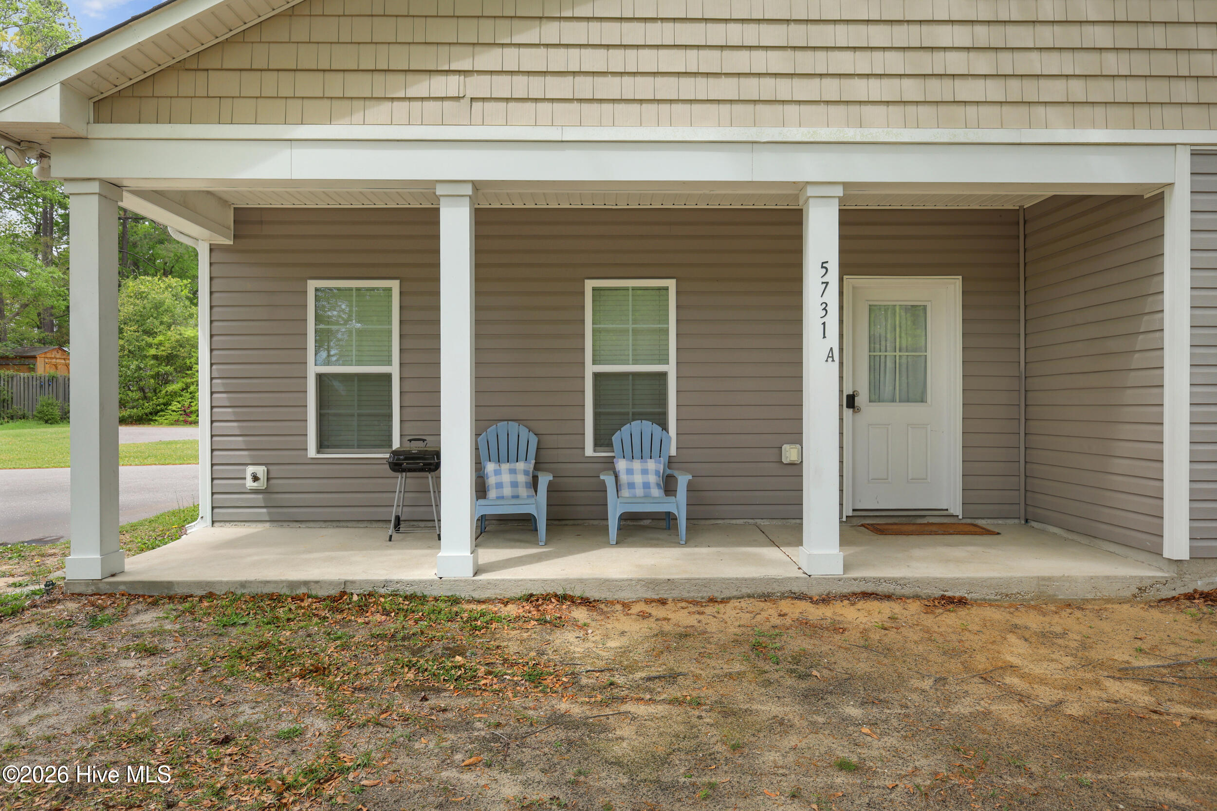 100566904 | Photo 46