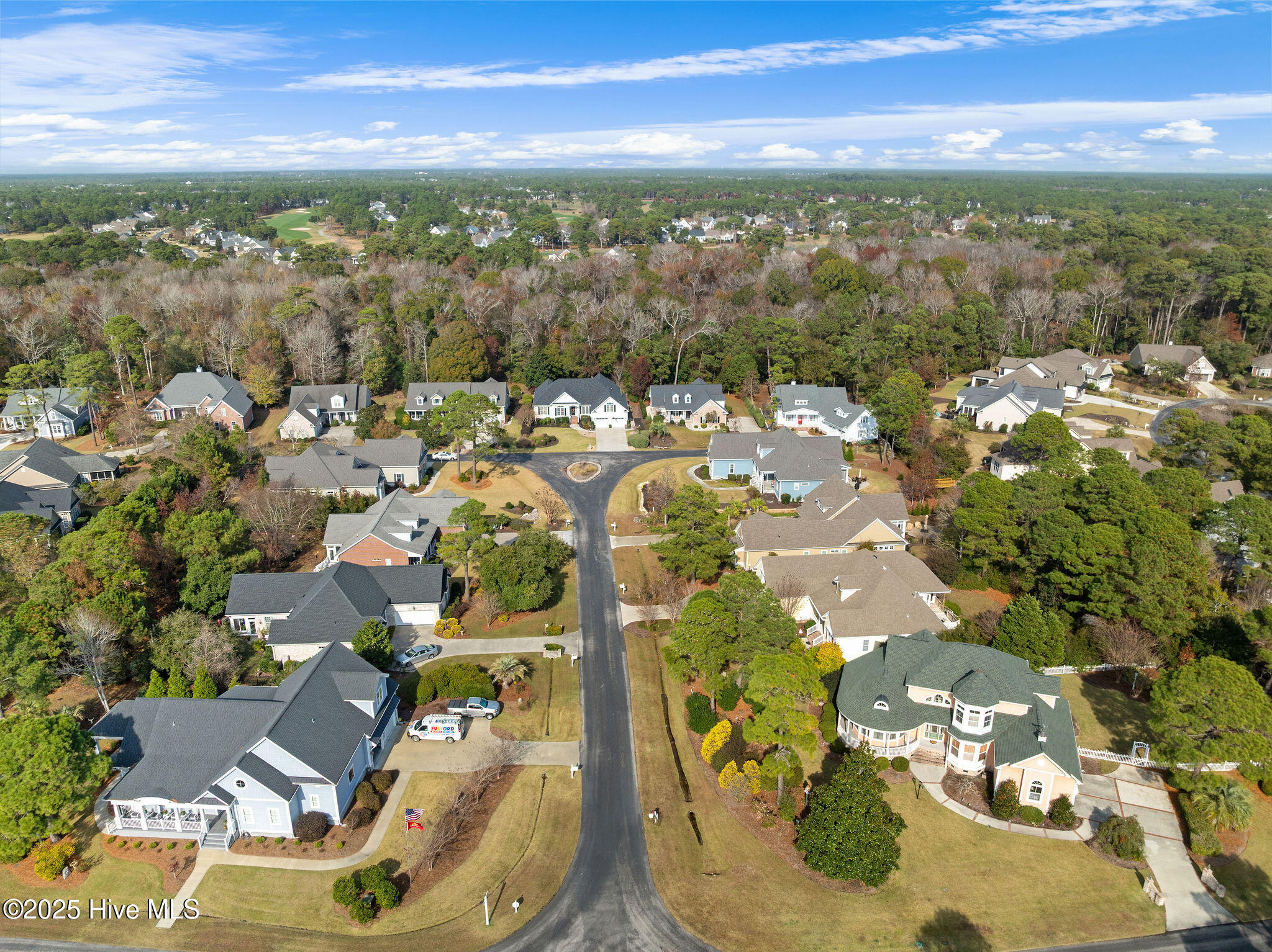 100547270 | Photo 51