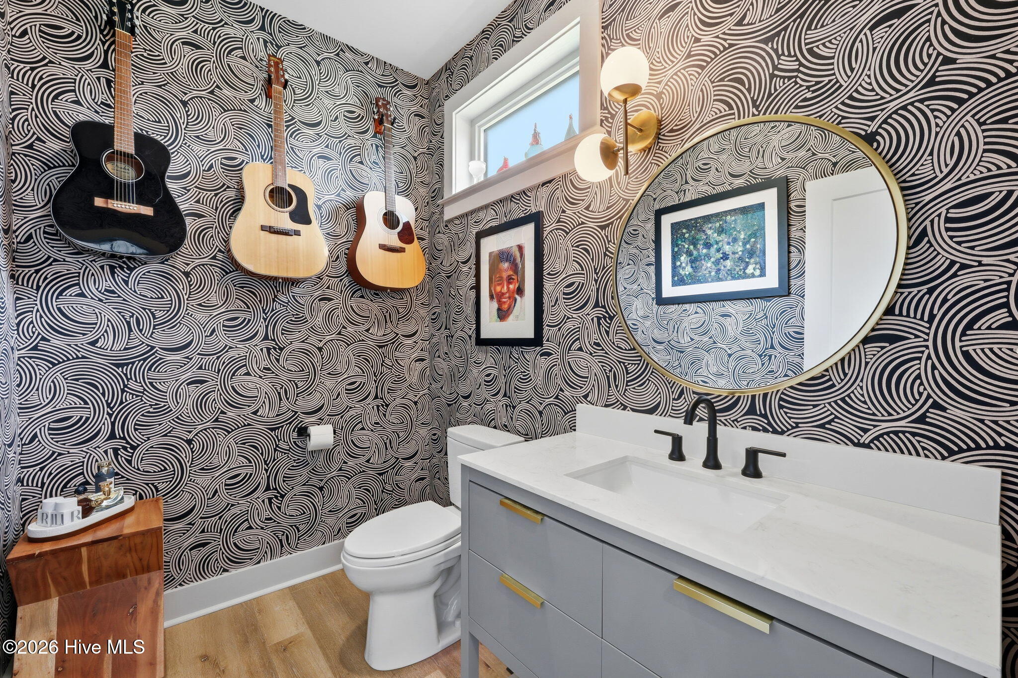 1106 Link Lane,Oriental