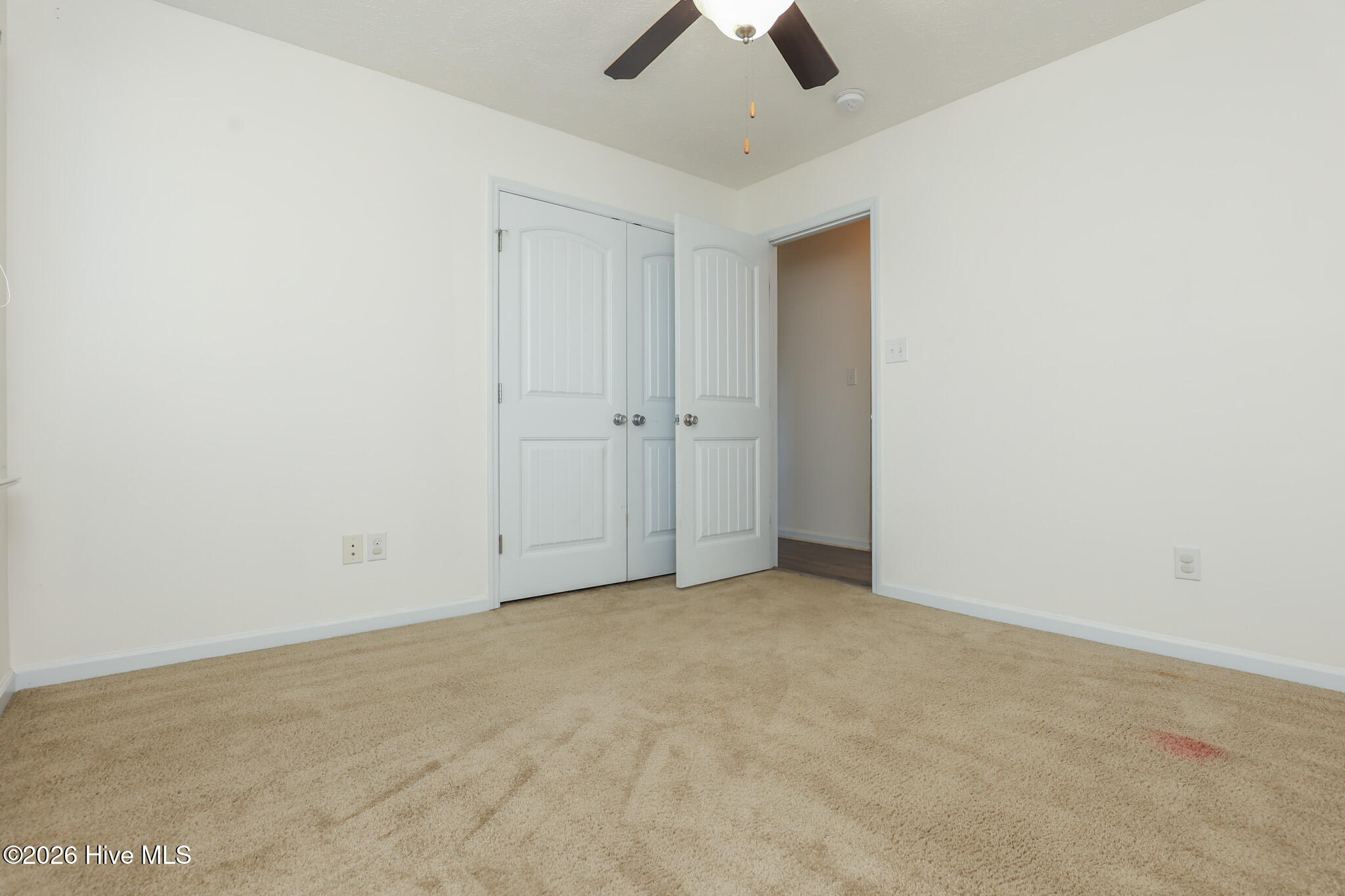 100523026 | Photo 36