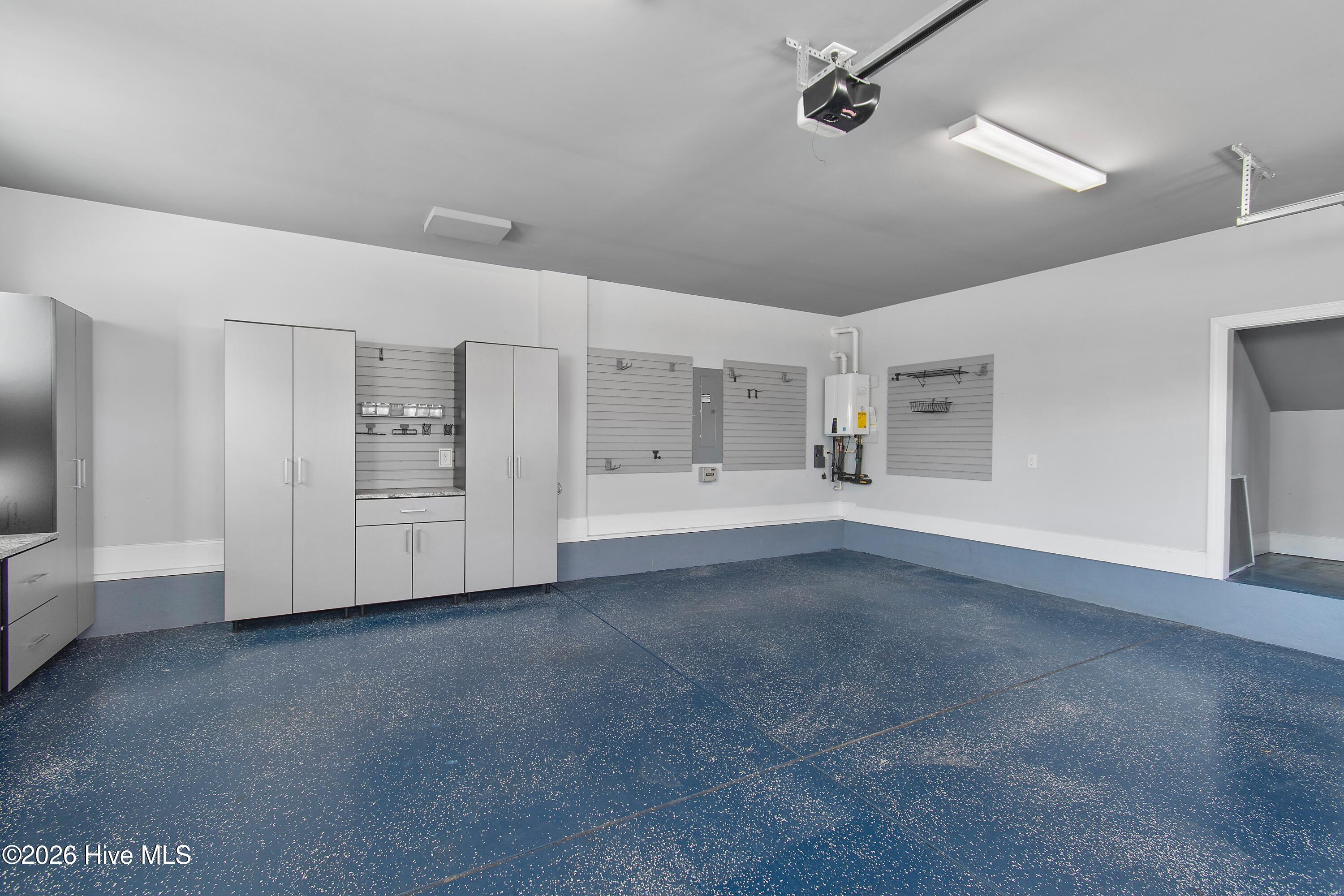 100554022 | Photo 59