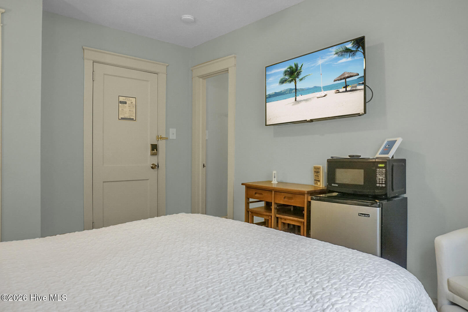 100555839 | Photo 68