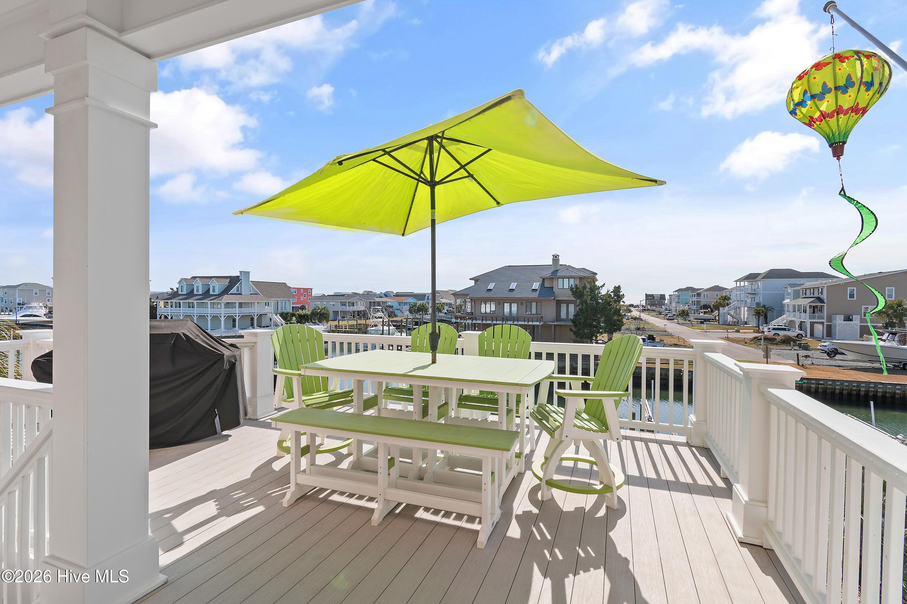 100547870 | Photo 29