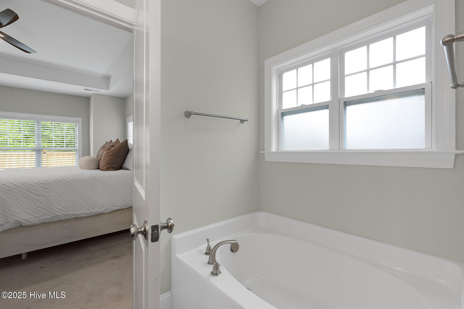 5744 Brown Pelican Lane, Wilmington, NC 28409 – photo 22: BrownPelican5744-8mbaShaneL33A4527-CR2