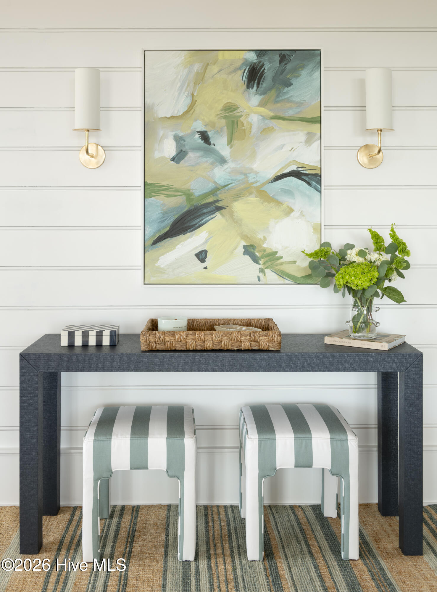 100569971 | Photo 30