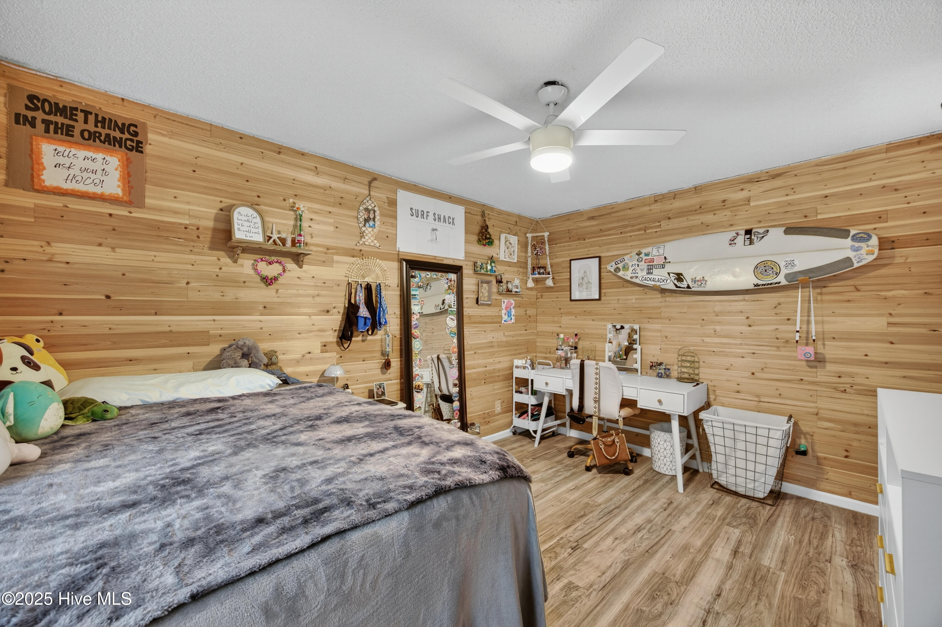 100541929 | Photo 23