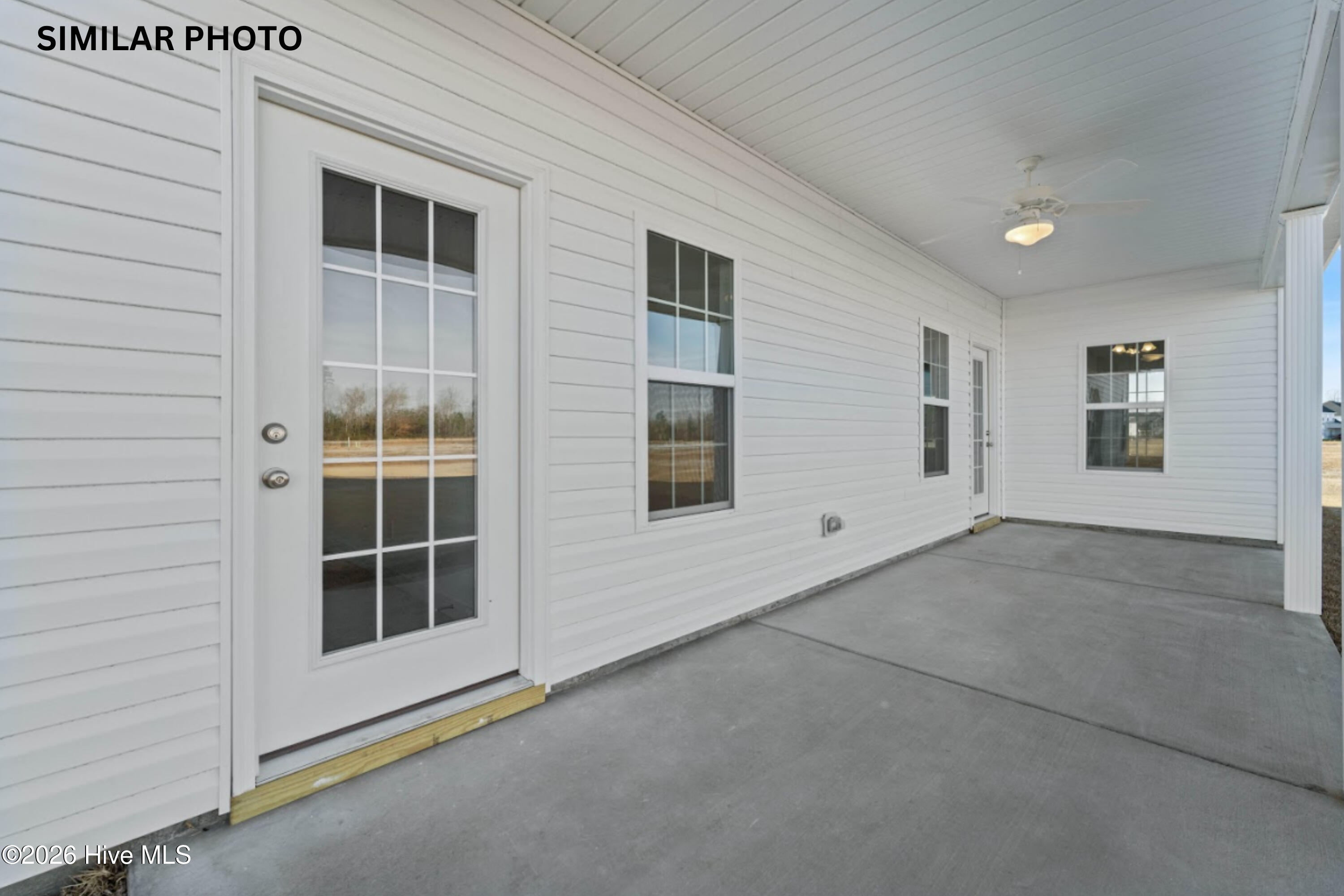 100556384 | Photo 39