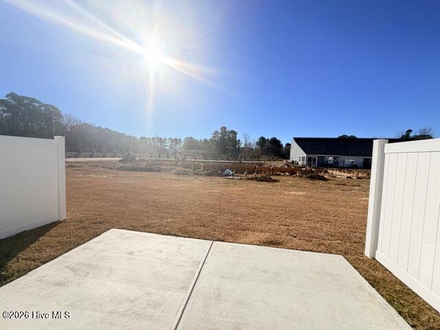 100550616 | Photo 32