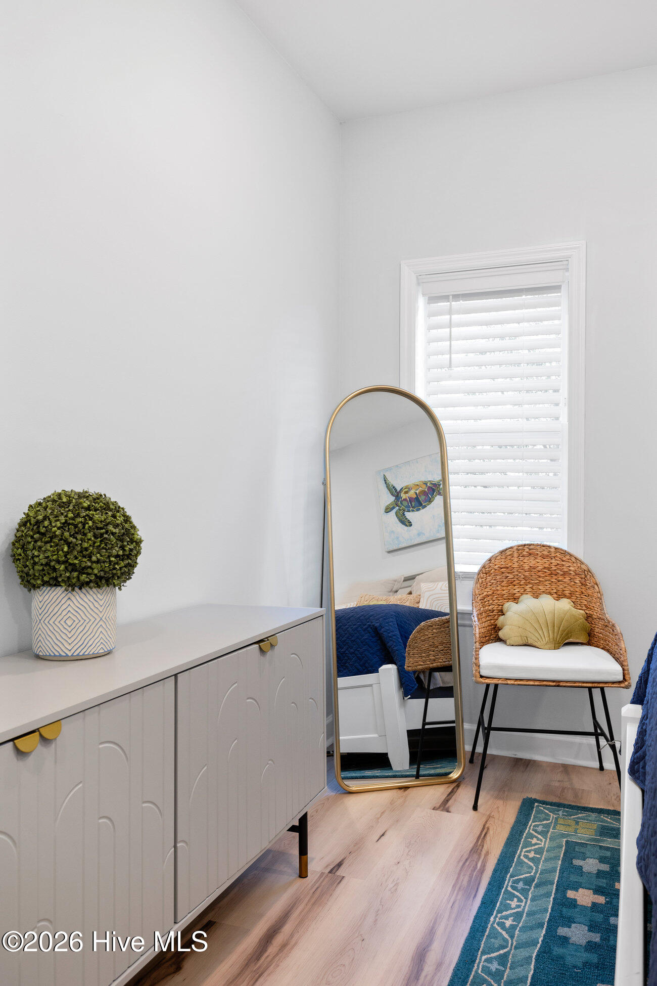 100547477 | Photo 15