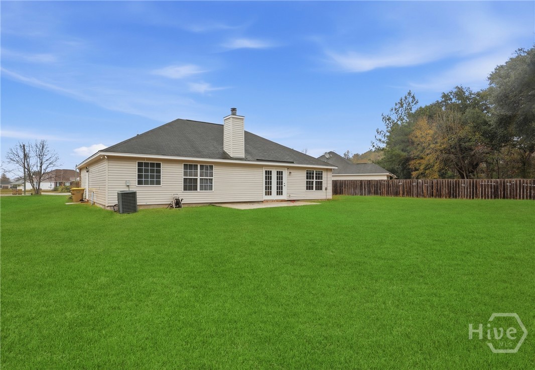 Homes for sale in Ellabell, GA | 35 Farmers Cir, Ellabell, GA 31308 | MLS# SA345942