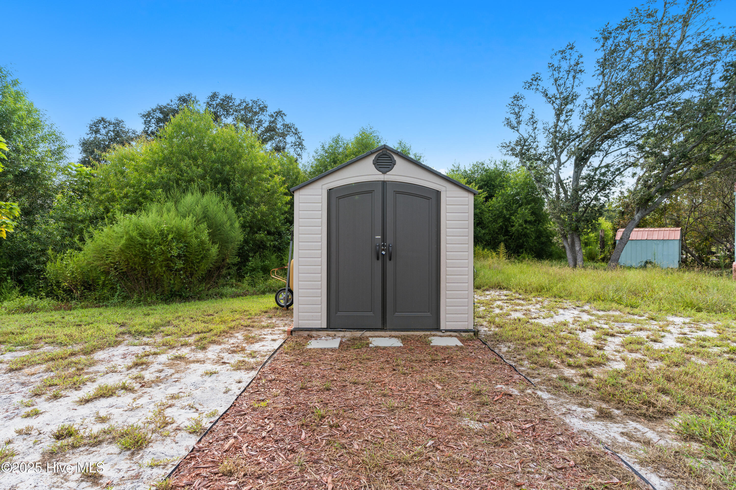 100527918 | Photo 33