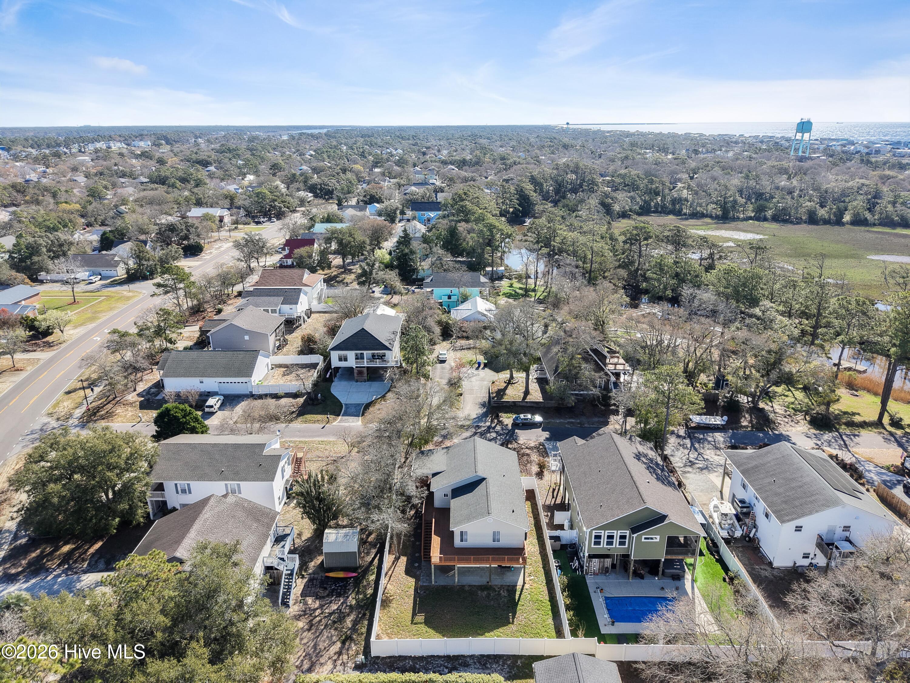 100561293 | Photo 61