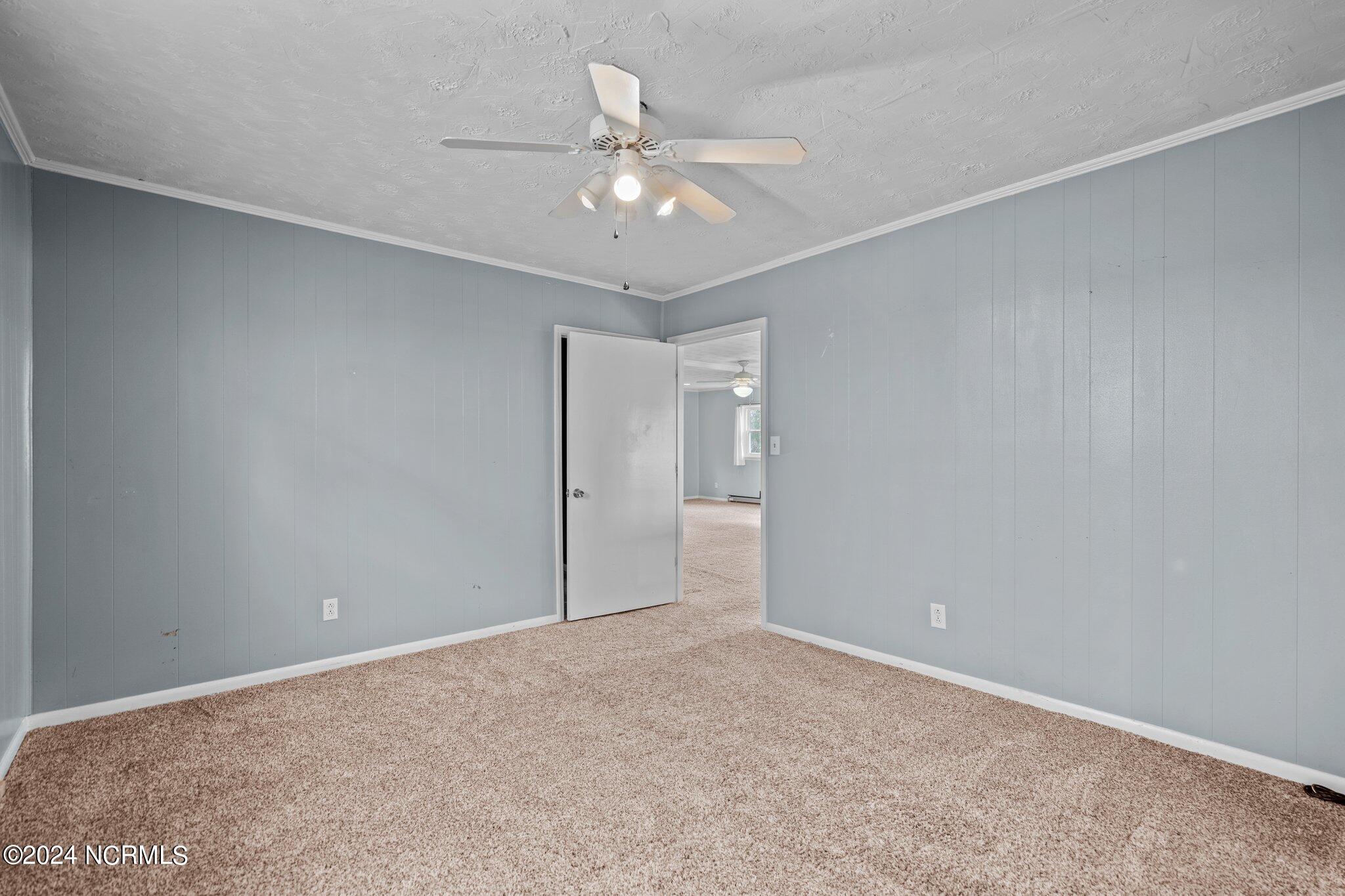 100546167 | Photo 25