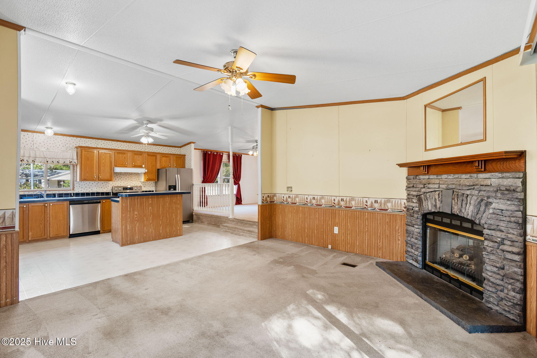 100541276 | Photo 12