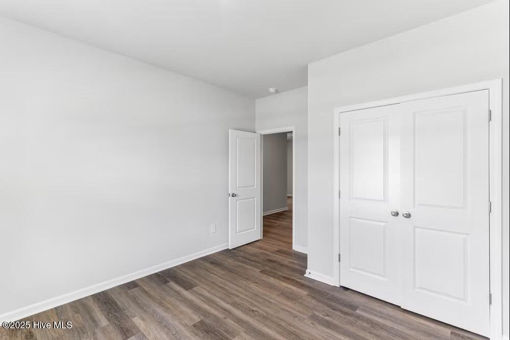 100528335 | Photo 11